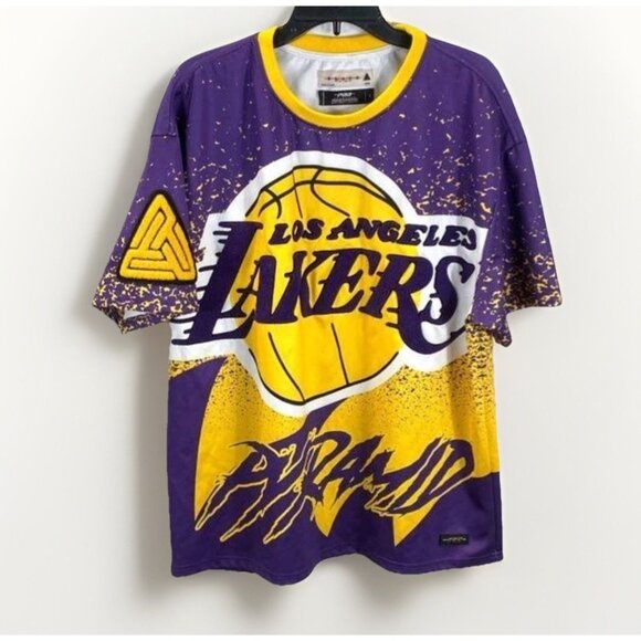 Black Pyramid Lakers Mens Purple Splatter Shirt Sz L Sporty Basketball NBAโ - Picture 2 of 5